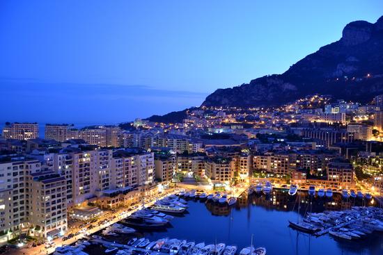 Montecarlo di notte :) (563 clic)