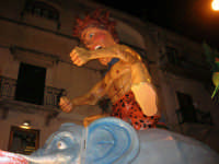  Carnevale 2008 - Sfilata Carri Allegorici lungo il Corso VI Aprile - 2 febbraio 2008   - Alcamo (945 clic)