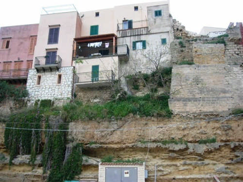  - CASTELLAMMARE DEL GOLFO - inserita il 