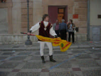  2° Corteo Storico di Santa Rita - Associazione Sbandieratori Città di Caccamo - 17 maggio 2008   - Castellammare del golfo (599 clic)