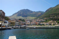  il paese visto dal porto - 2 ottobre 2007  - Castellammare del golfo (806 clic)